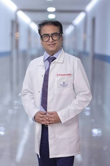 Dr Praveen Gupta